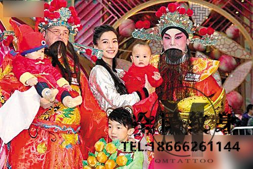 angelababy,黄晓明 . Angelababy婚后首度亮相 想生“猴宝宝”